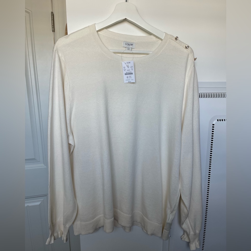 Beautiful Cream Color Sweater. Plus Size 2x.